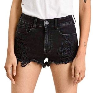 AEO Hi-Rise Shortie black lace distressed denim shorts size 10